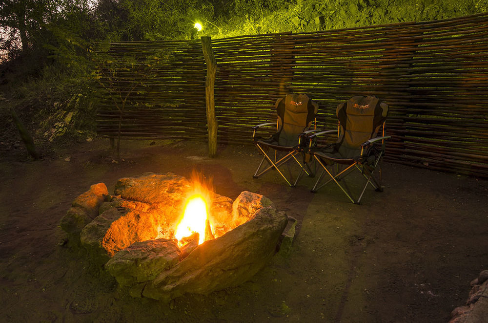 Raptor Retreat Game Lodge Hoedspruit Esterno foto