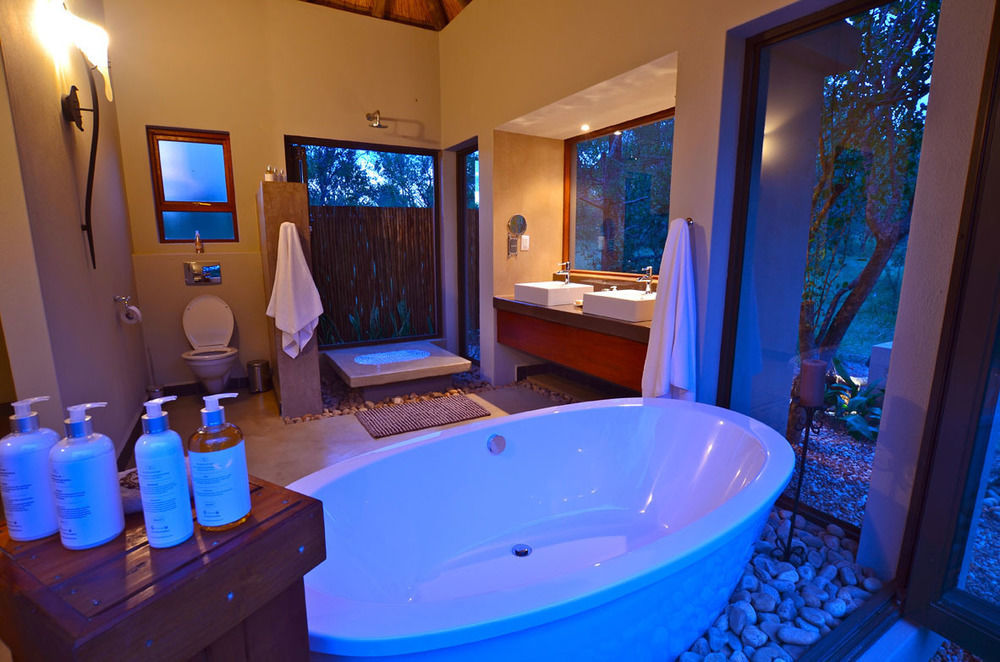 Raptor Retreat Game Lodge Hoedspruit Esterno foto