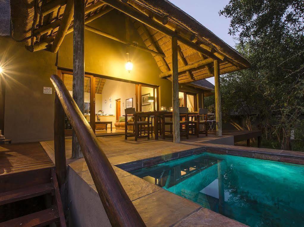 Raptor Retreat Game Lodge Hoedspruit Esterno foto